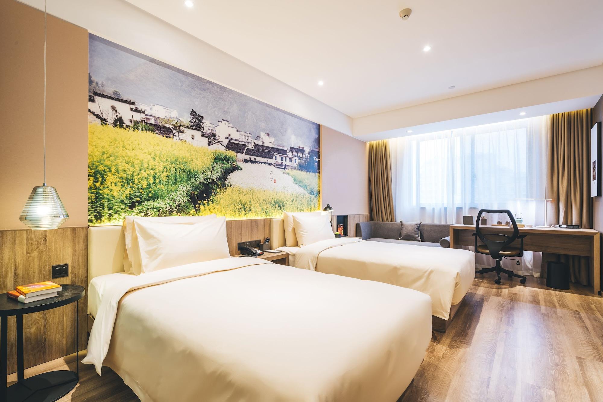 Shanghai Rongju Hotel Lujiazui Hotel Exterior photo