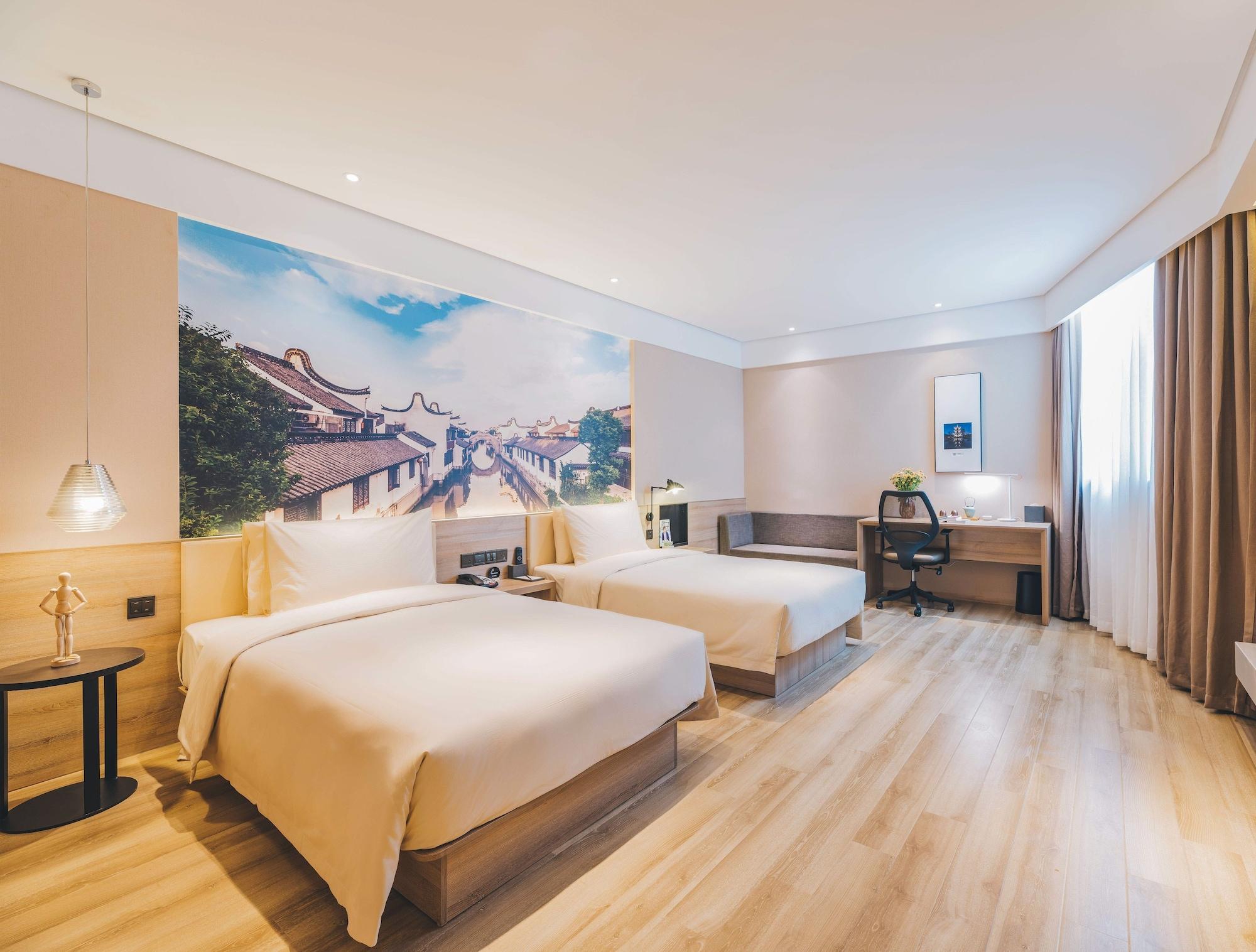 Shanghai Rongju Hotel Lujiazui Hotel Exterior photo