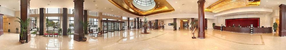Shanghai Rongju Hotel Lujiazui Hotel Exterior photo