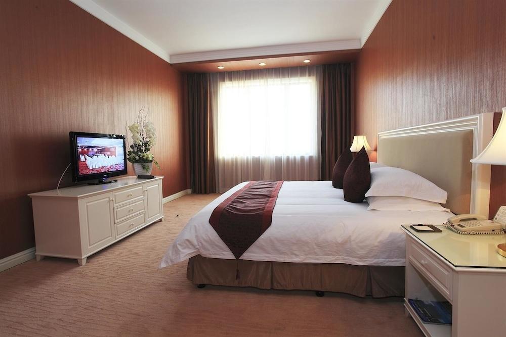 Shanghai Rongju Hotel Lujiazui Hotel Exterior photo